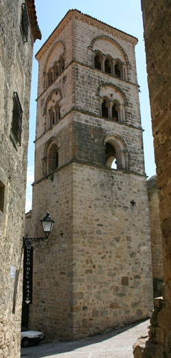 Torre romanica